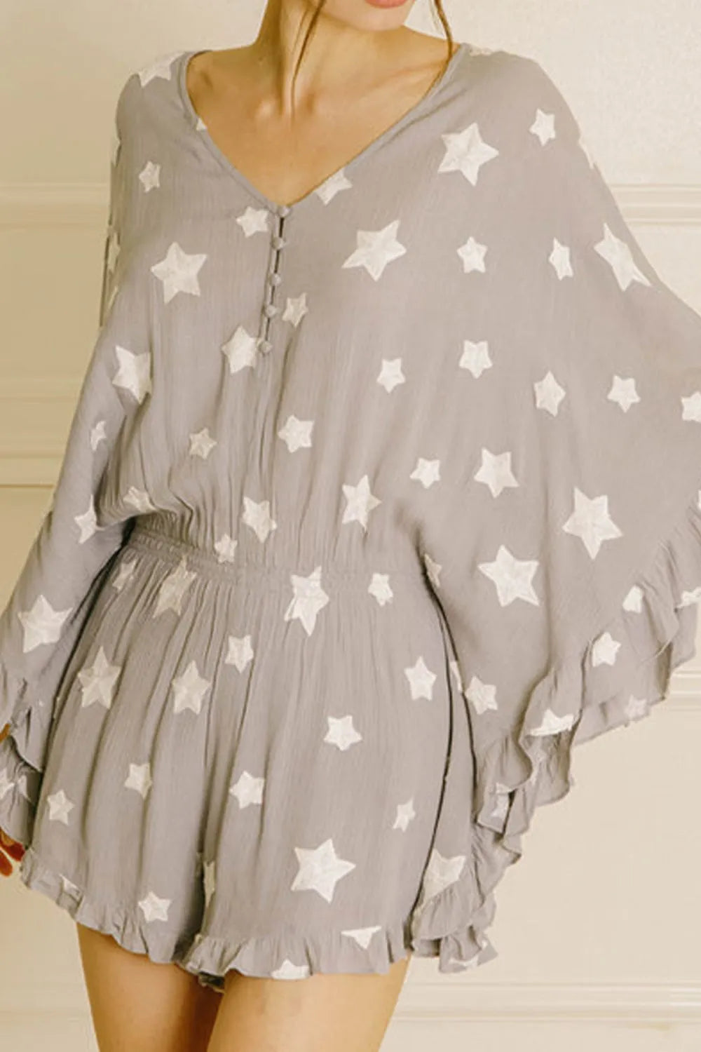 Star Print Crinkle Textured Kimono Ruffle Sleeve Romper